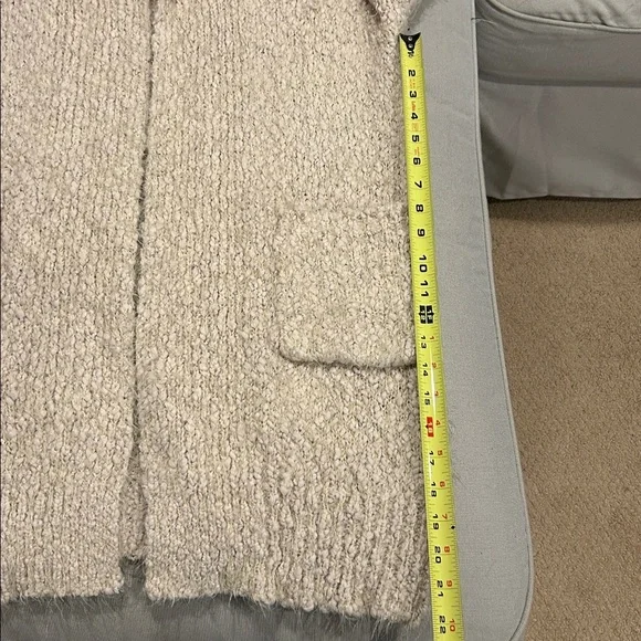 WINTER SALE Emory Park Oversized Boucle Cardigan with Pockets Women's Size S - Picture 7 of 10